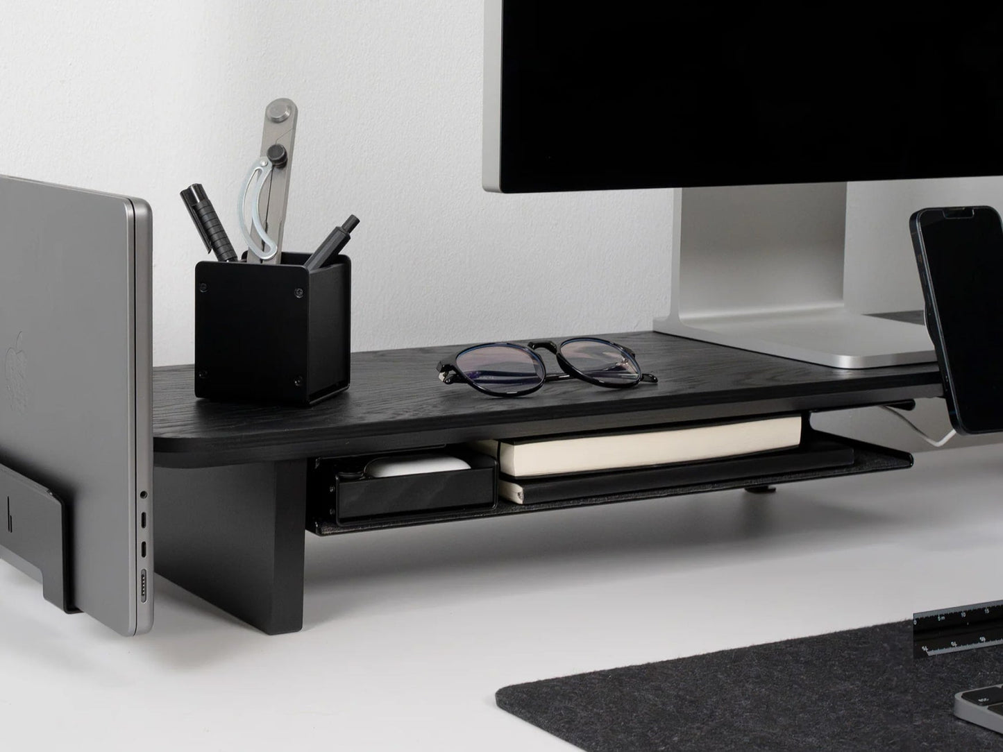 Großes Fach für Setup Cockpit